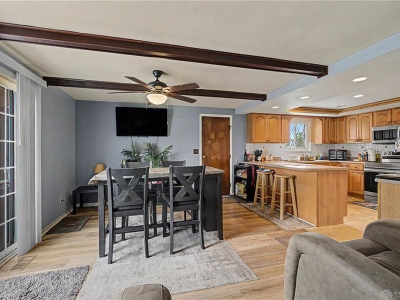 7013 Cologne Place, Huber Heights, OH 45424 Photo 14