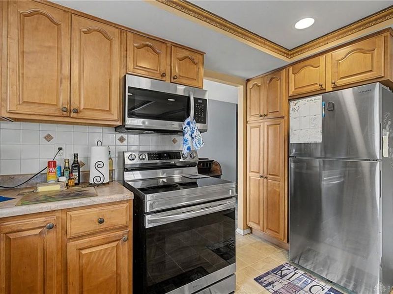 7013 Cologne Place, Huber Heights, OH 45424 Photo 26