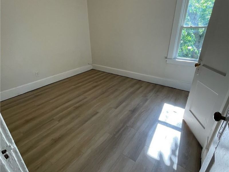 726 E 117th Street, Unit Up, Cleveland, OH 44108 Photo 7