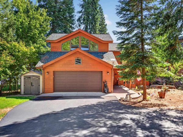 1254 Peninsula Drive, Lake Almanor, CA 96137
