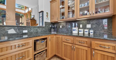 1254 Peninsula Drive, Lake Almanor, CA 96137 Photo