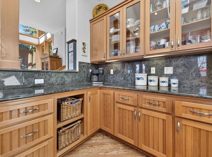 1254 Peninsula Drive, Lake Almanor, CA 96137 Photo