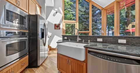 1254 Peninsula Drive, Lake Almanor, CA 96137 Photo