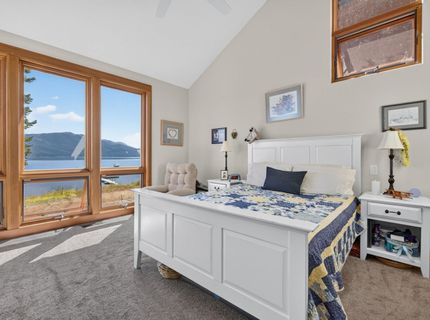 1254 Peninsula Drive, Lake Almanor, CA 96137 Photo