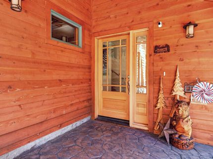 1254 Peninsula Drive, Lake Almanor, CA 96137 Photo