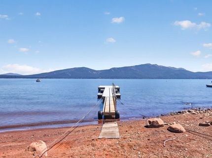 1254 Peninsula Drive, Lake Almanor, CA 96137 Photo