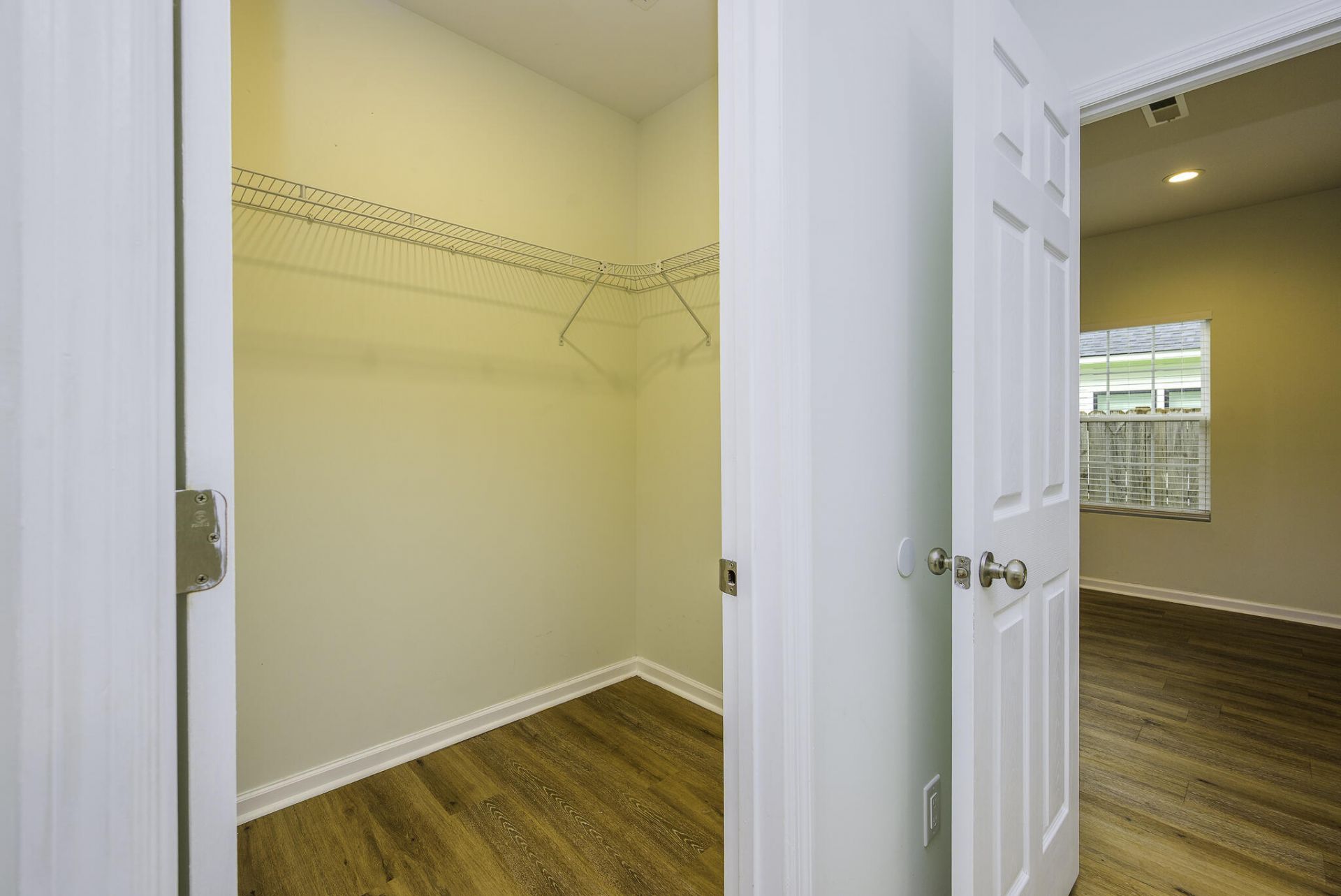2648 B Leeds Avenue Photo 21