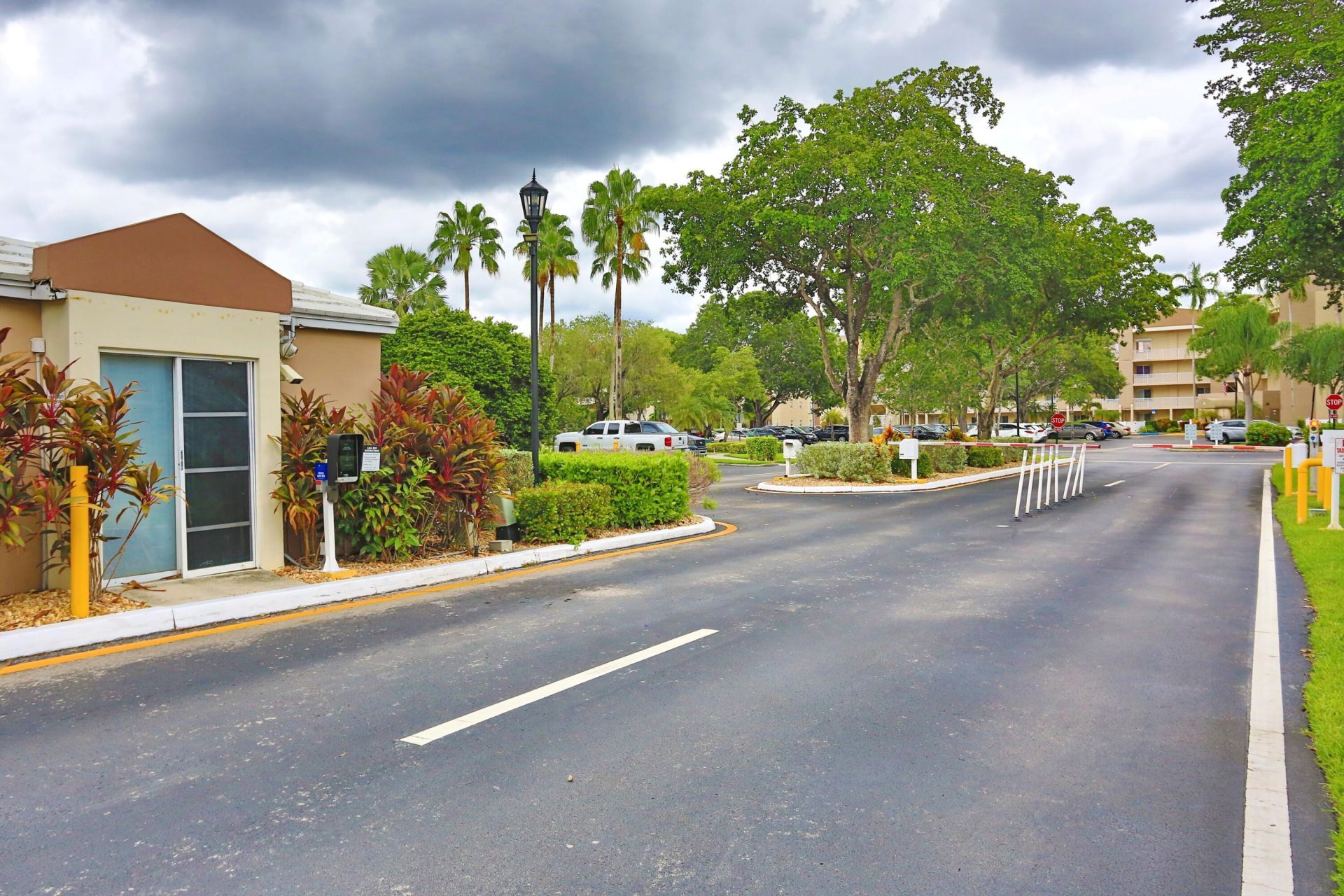 7553 Trent Drive, Unit 211, Tamarac, FL 33321 Photo