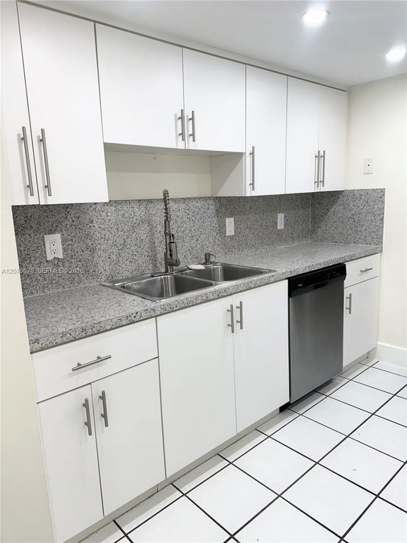 11313 SW 109th Rd , Unit 61-B, Miami, FL 33176 Photo