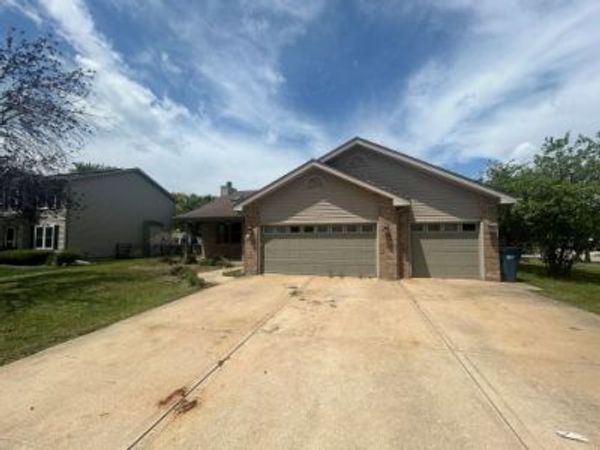 1235 Patriot Way , Bourbonnais, IL 60914