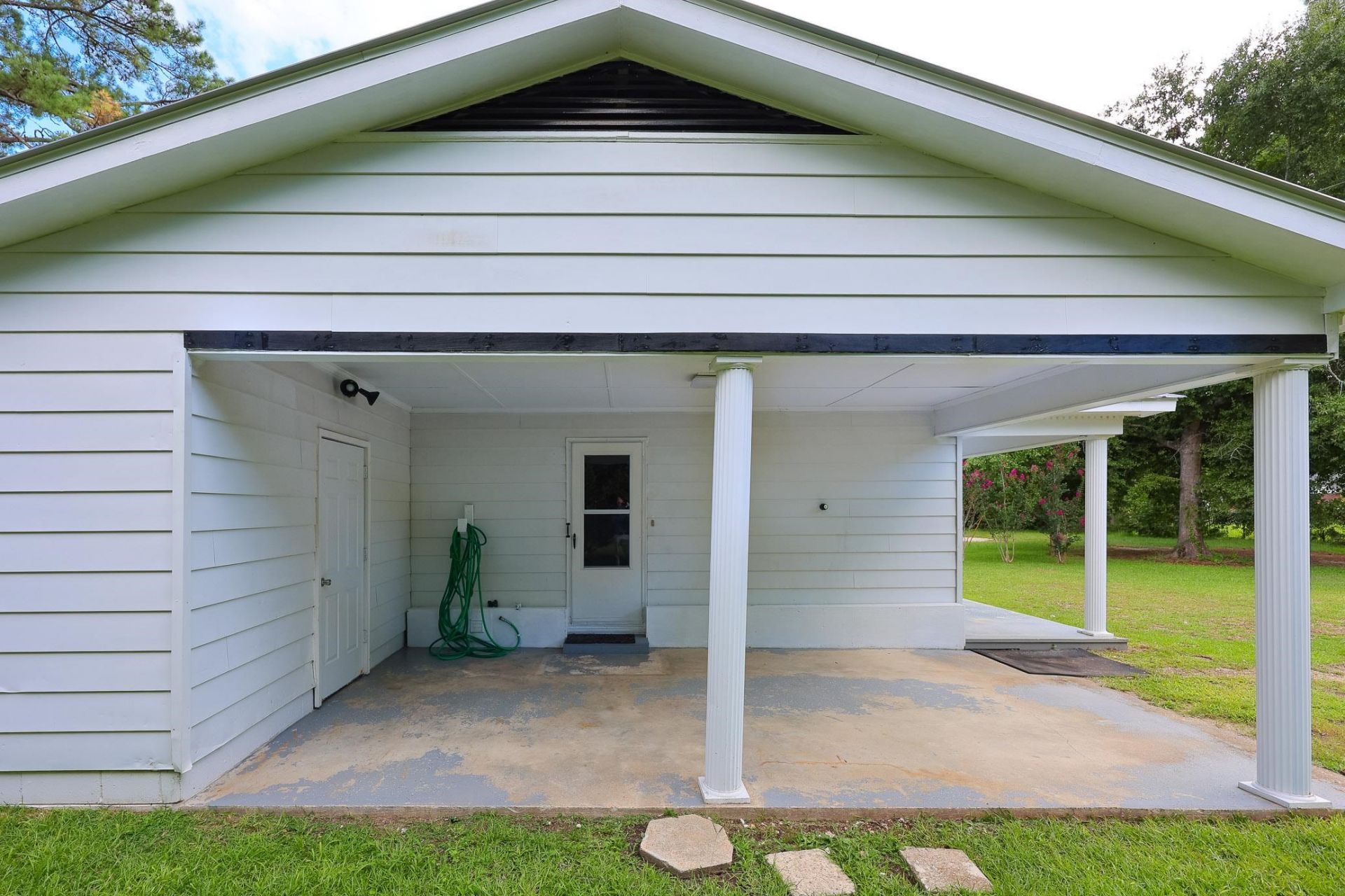 104 S Eaddy St. Photo 16