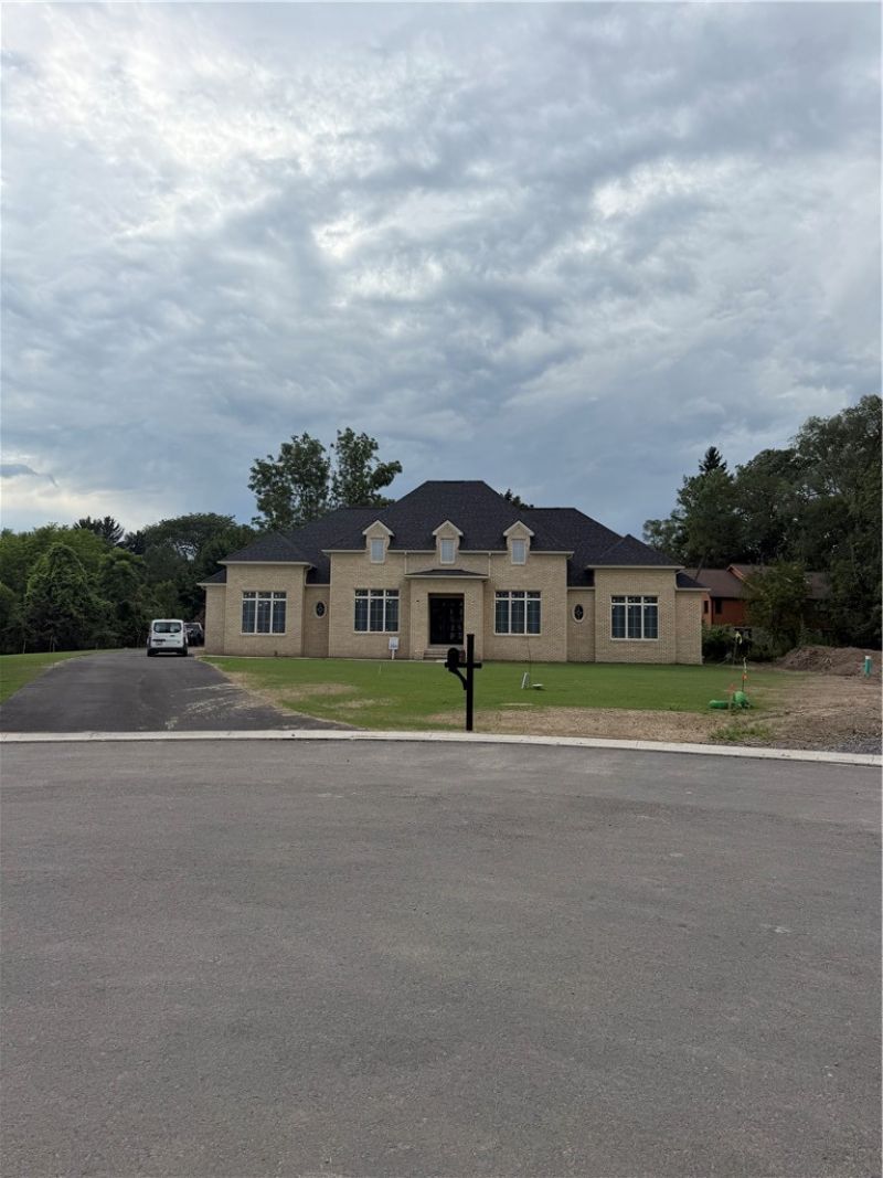 58 Dumais Lane, Penfield, NY 14526 Main Photo