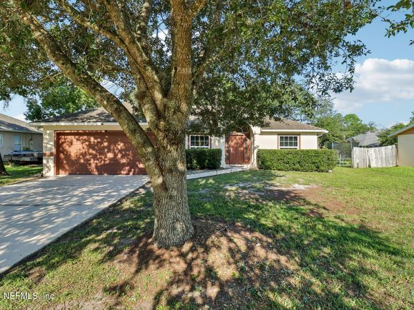 1025 HOWLAND Boulevard, Deltona, FL 32738