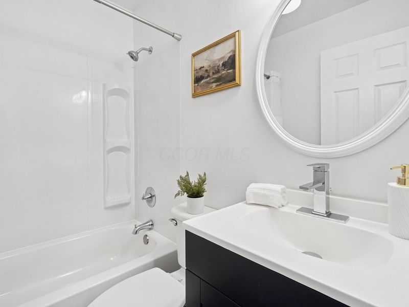 902 Eastmoor Boulevard , Columbus, OH 43209 Photo 12