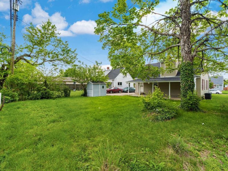 902 Eastmoor Boulevard , Columbus, OH 43209 Photo 17