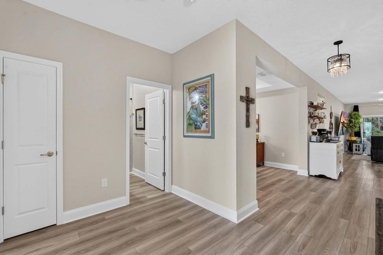 86 Whispering Pine Drive, Palm Coast, FL 32164 Photo