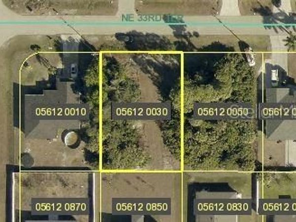 1318 NE 33RD TERRACE , CAPE CORAL, FL 33909