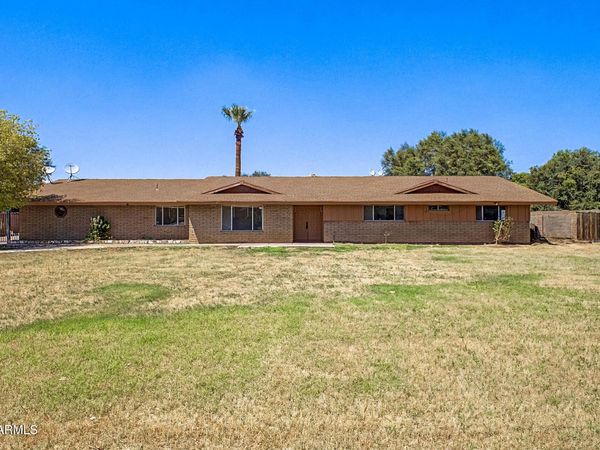 5228 W MCNEIL Street, Laveen, AZ 85339