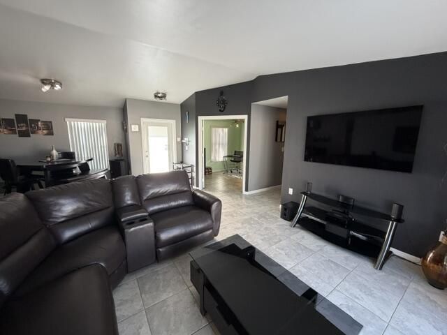 924 Cumberland Terrace, Davie, FL 33325 Photo