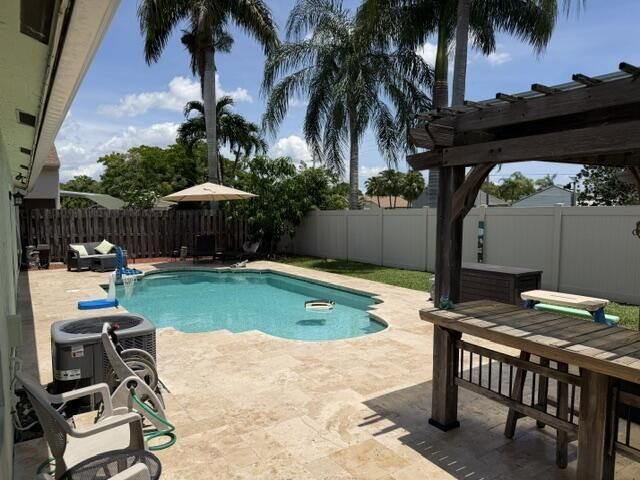 924 Cumberland Terrace, Davie, FL 33325 Photo