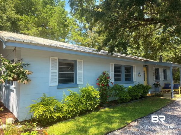 10221 Bayhaven Drive, Fairhope, AL 36532