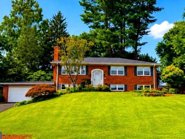 1036 CARPER STREET, MCLEAN, VA 22101