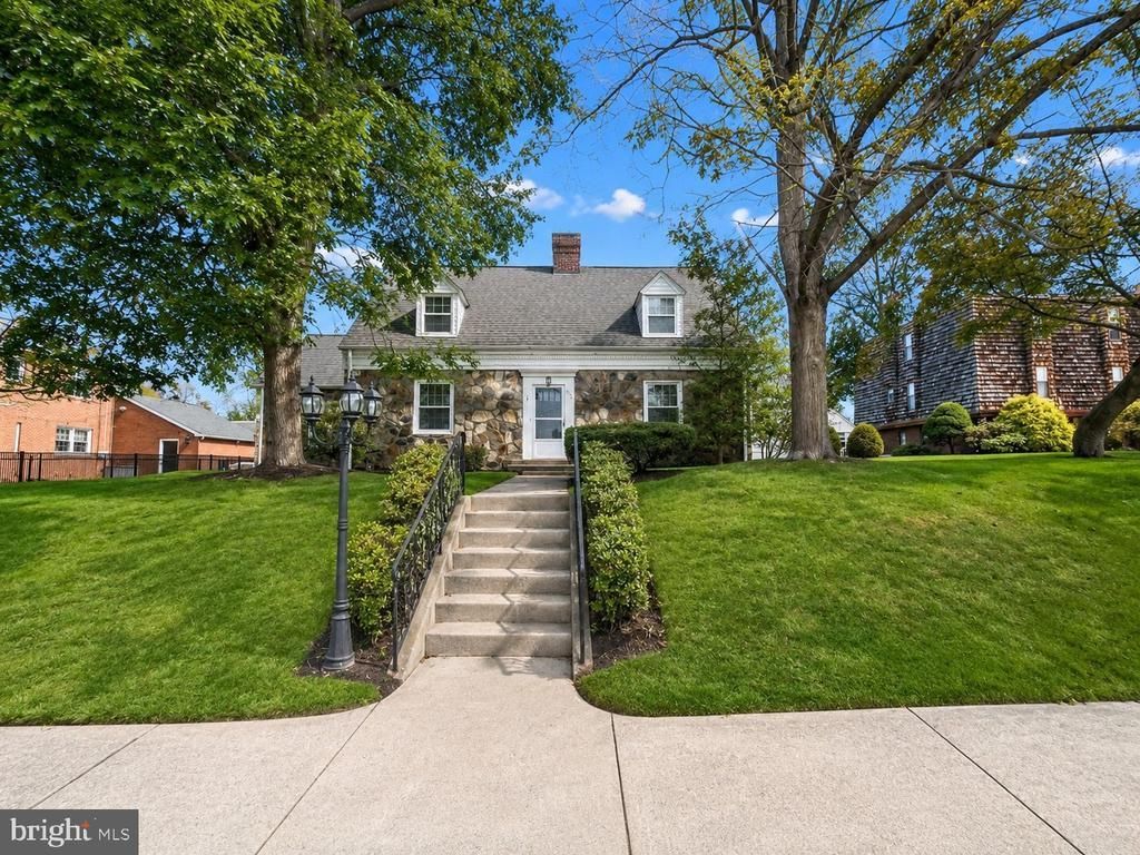 275 GRACE STREET, POTTSTOWN, PA 19464