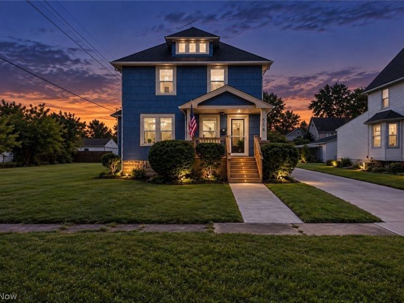 516 Bond Street, Elyria, OH 44035 Photo 1