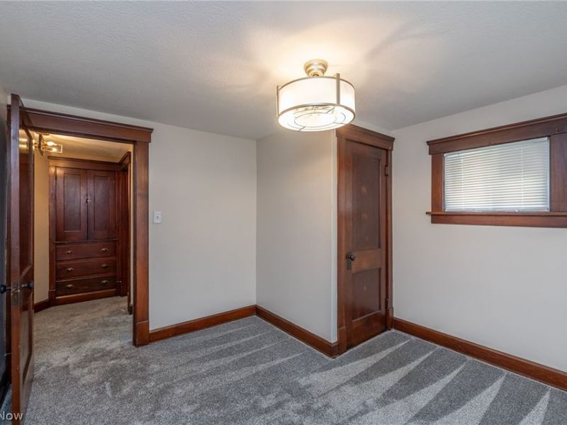 516 Bond Street, Elyria, OH 44035 Photo 13