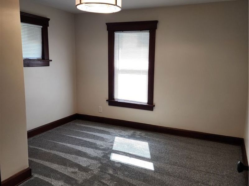 516 Bond Street, Elyria, OH 44035 Photo 14