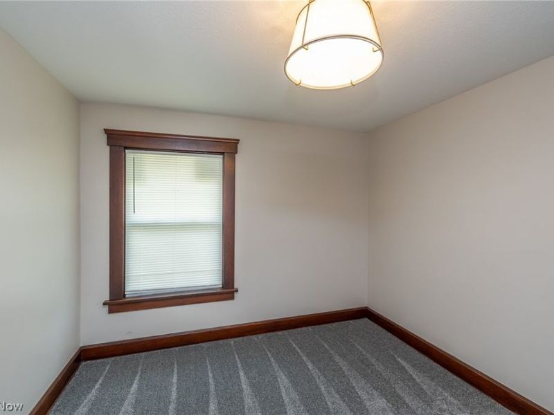 516 Bond Street, Elyria, OH 44035 Photo 15