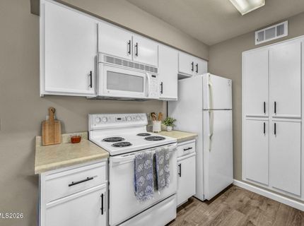 6850 Sharlands Avenue, Reno, NV 89523 Photo