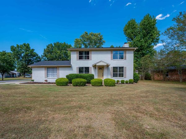 2 Quail Court, Jacksonville, AR 72076