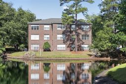 4246 Villas Dr. photo 4