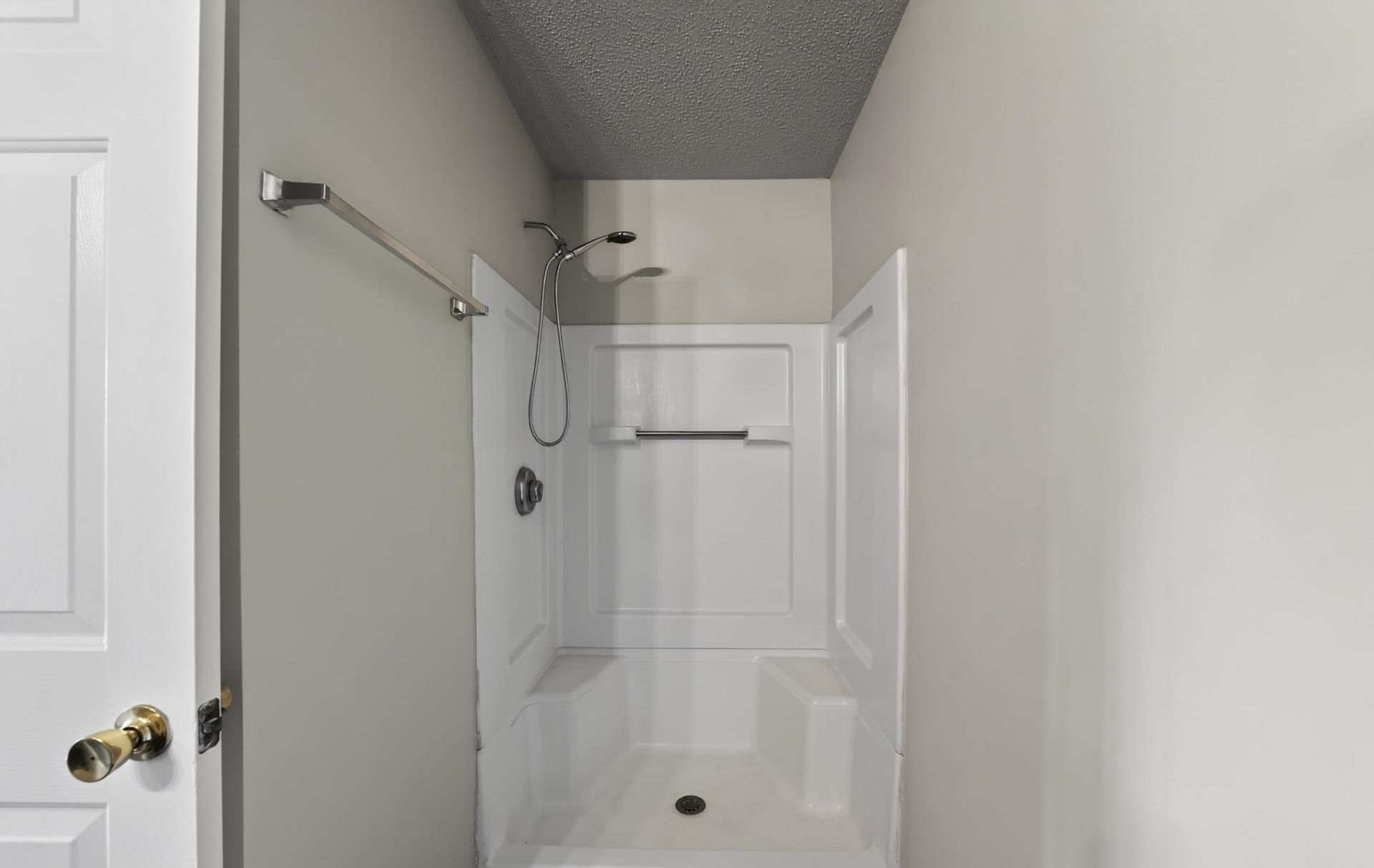 4246 Villas Dr. Photo 21