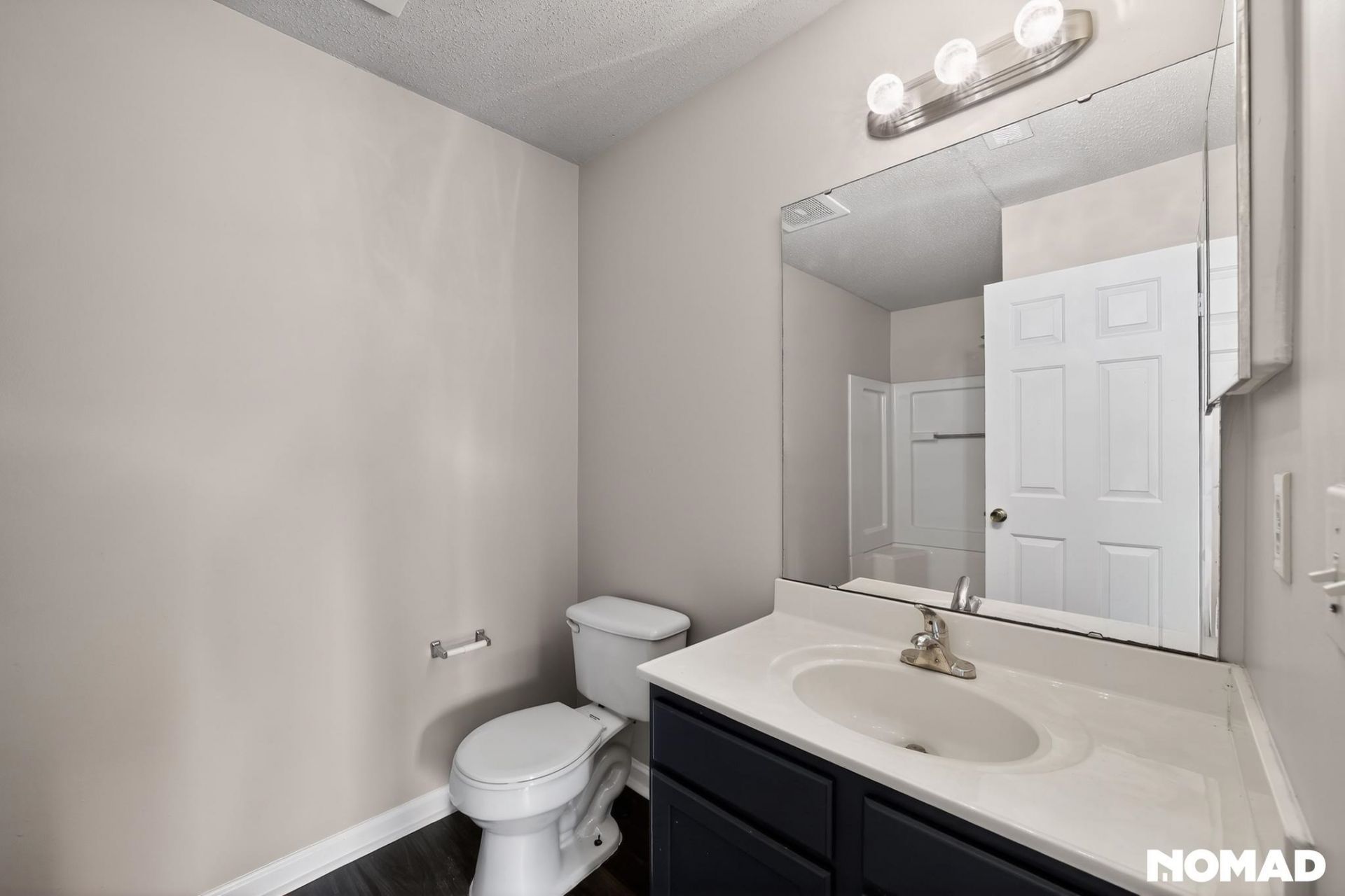 4246 Villas Dr. Photo 23