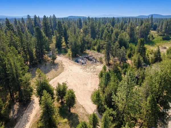 2XX Mineral Dr, Cascade, ID 83611