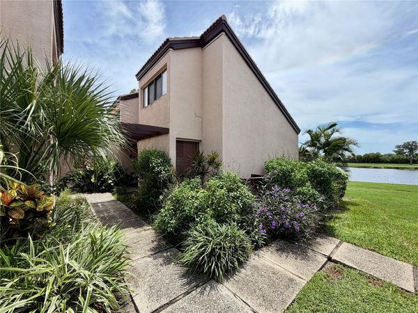 1320 PELICAN CREEK CROSSING , ST PETERSBURG, FL 33707