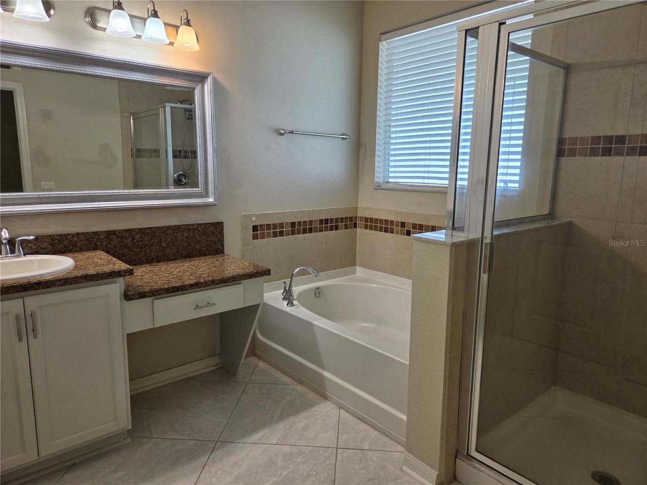 11114 Hartford Fern Drive , Riverview, FL 33569 Photo