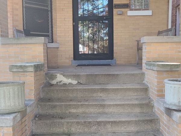 7350 S Michigan Avenue, Chicago, IL 60619