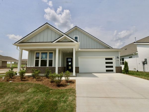 5236 Synergy PVT Way , Gallatin, TN 37066