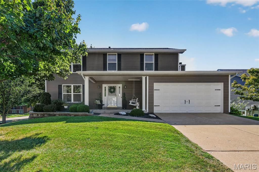 2001 Coreywood Drive, Saint Charles, MO 63303 Main Photo