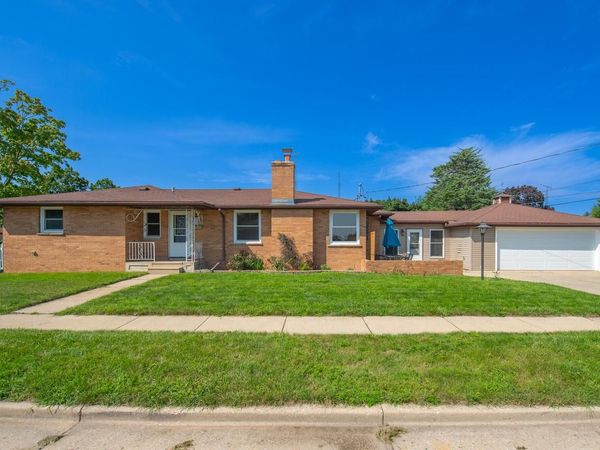 1624 36th STREET, Kenosha, WI 53140