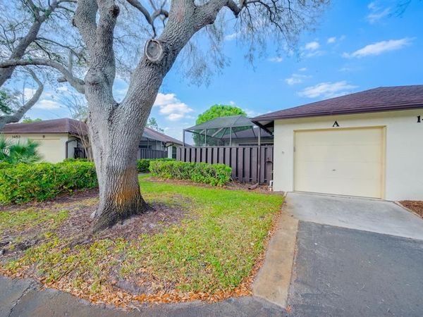 1451 CAPTAINS Walk, Unit 27A, Fort Pierce, FL 34950