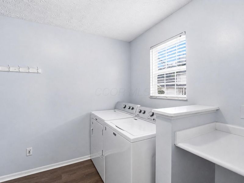 4643 Parrau Drive , Unit 68B, Columbus, OH 43228 Photo 14