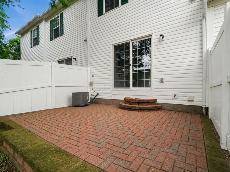 4643 Parrau Drive , Unit 68B, Columbus, OH 43228 Photo 26