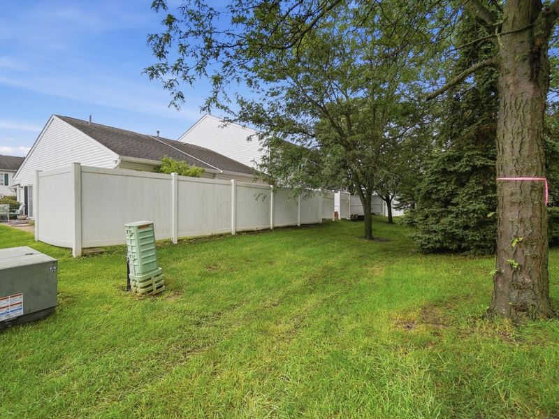 4643 Parrau Drive , Unit 68B, Columbus, OH 43228 Photo 30