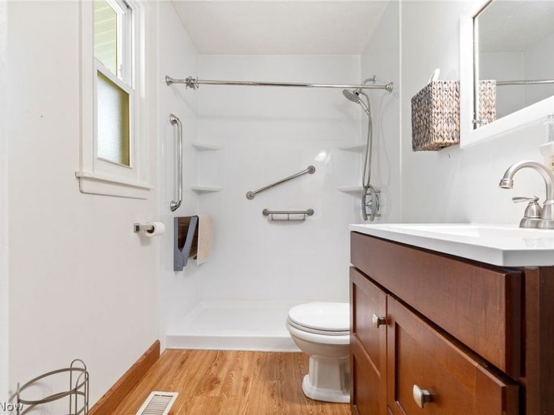 4103 S Main Street, Akron, OH 44319 Photo 13