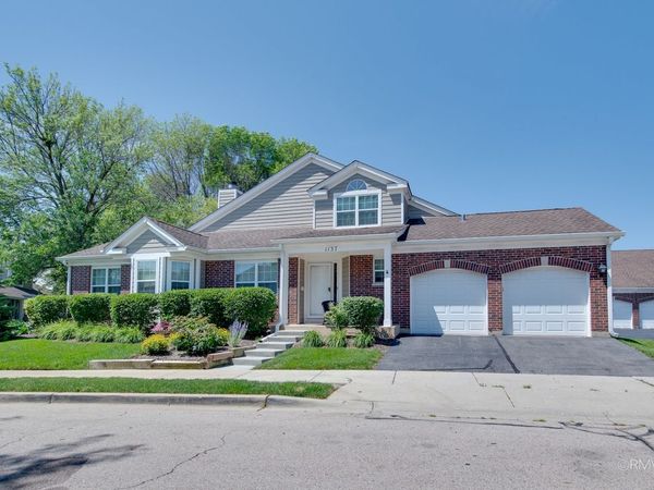 1137 St Andrews Court , Algonquin, IL 60102