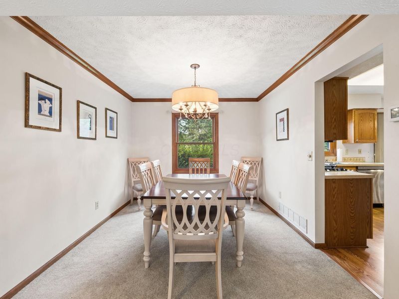 5856 Newbridge Drive, Dublin, OH 43017 Photo 10